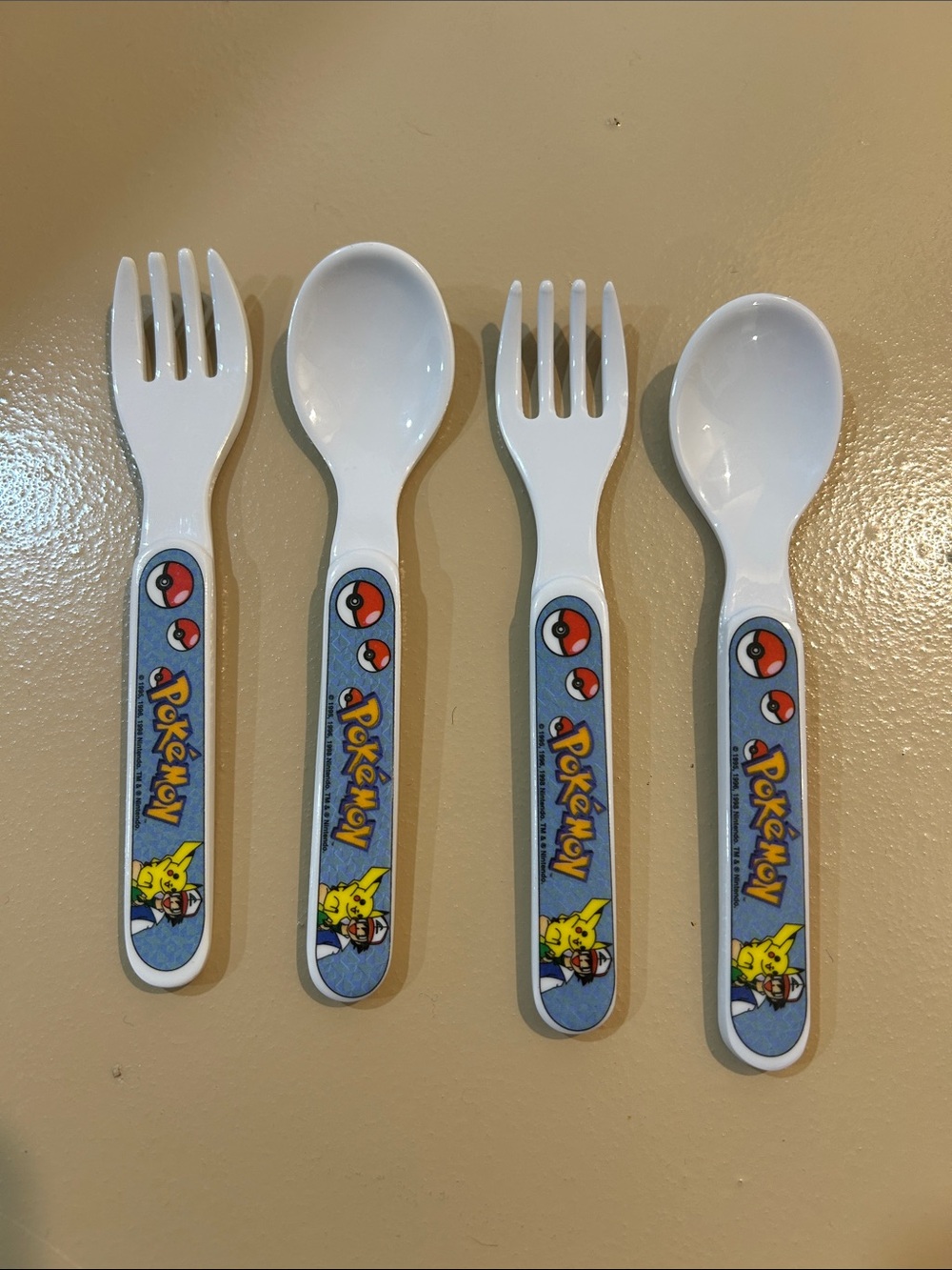 Pokémon 1990s vintage Kids Cutlery Set - White and Blue Forks & Spoons